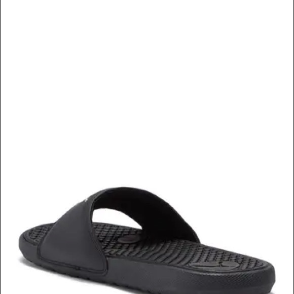 Cool Cat Slide Sandal - Picture 5 of 6